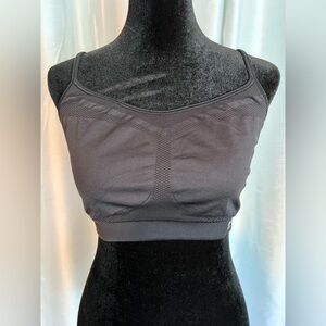 **Never worn**Champion convertible sports bra